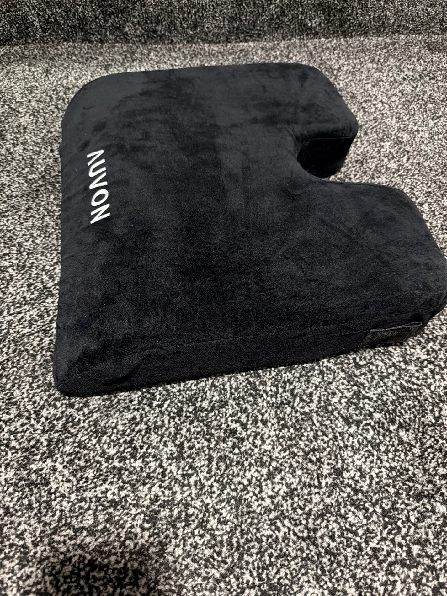 AUVON Wheelchair Seat Cushion, Thigh Slope Design for Long Sitting Comfort